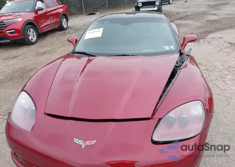 2005 Chevrolet Corvette from USA, damaged, VIN 1G1YY24U355136792
